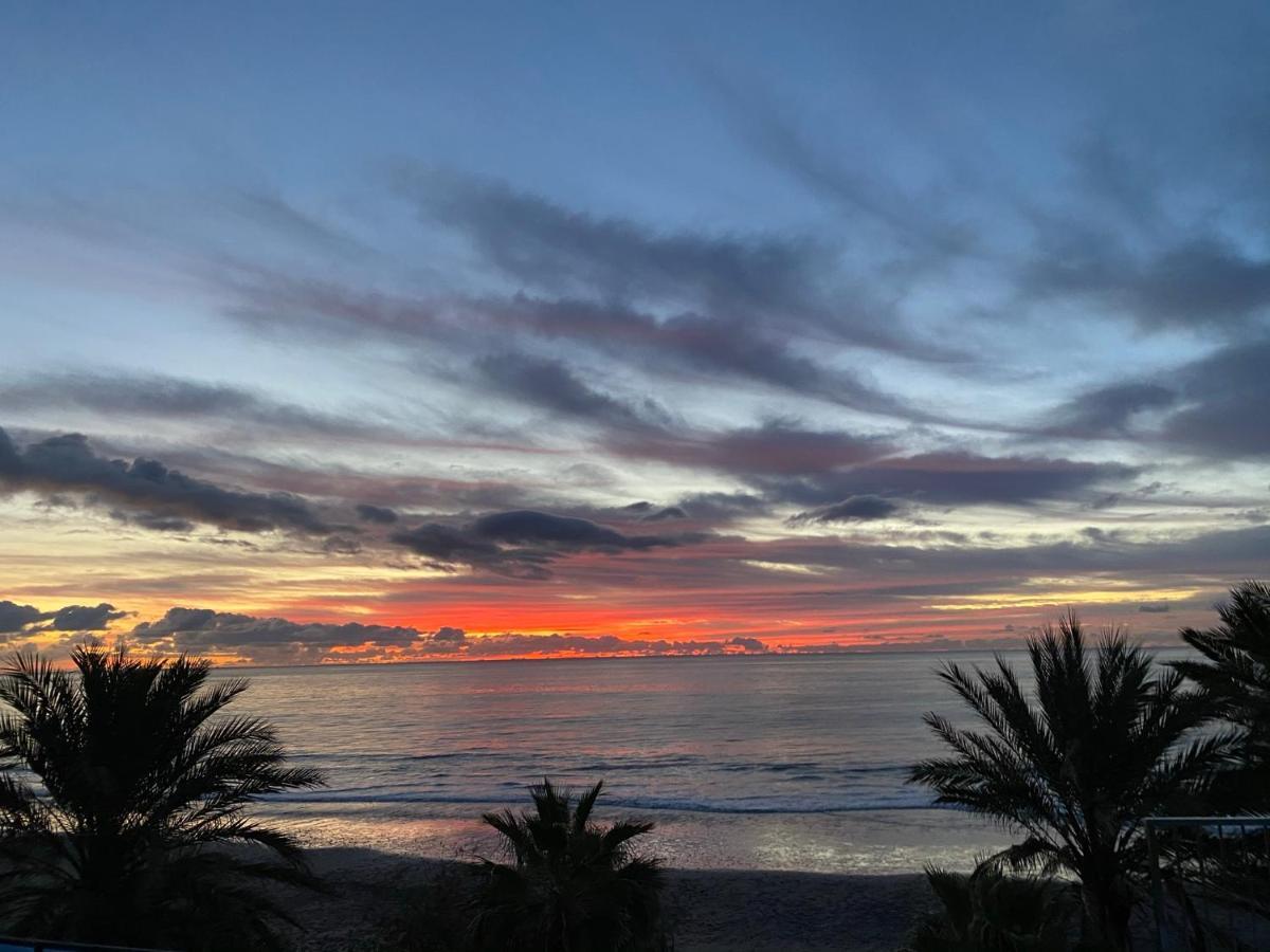 First Beachline Deluxe With Garden And Terrasse In Sun Club San Bartolomé 外观 照片