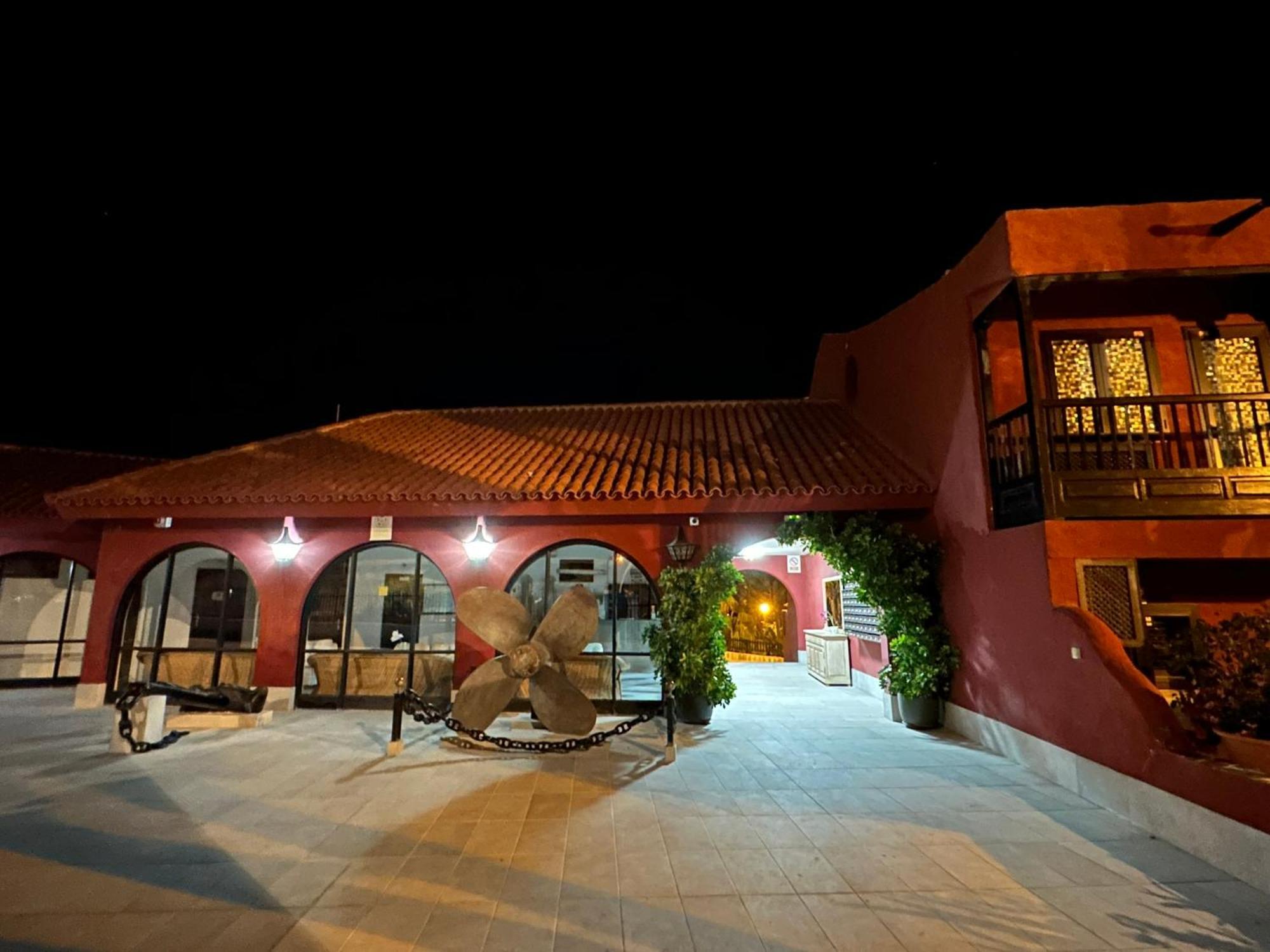 First Beachline Deluxe With Garden And Terrasse In Sun Club San Bartolomé 外观 照片